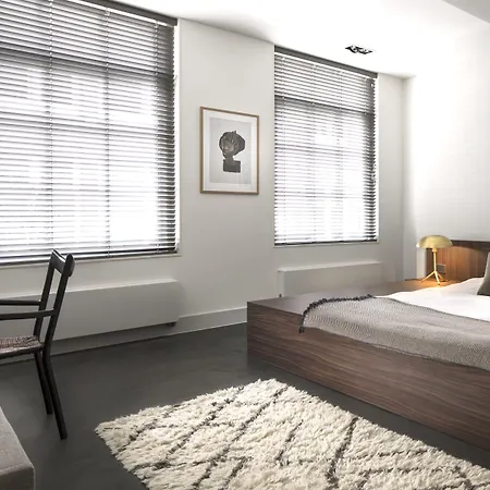 Commune Couette-café 3*